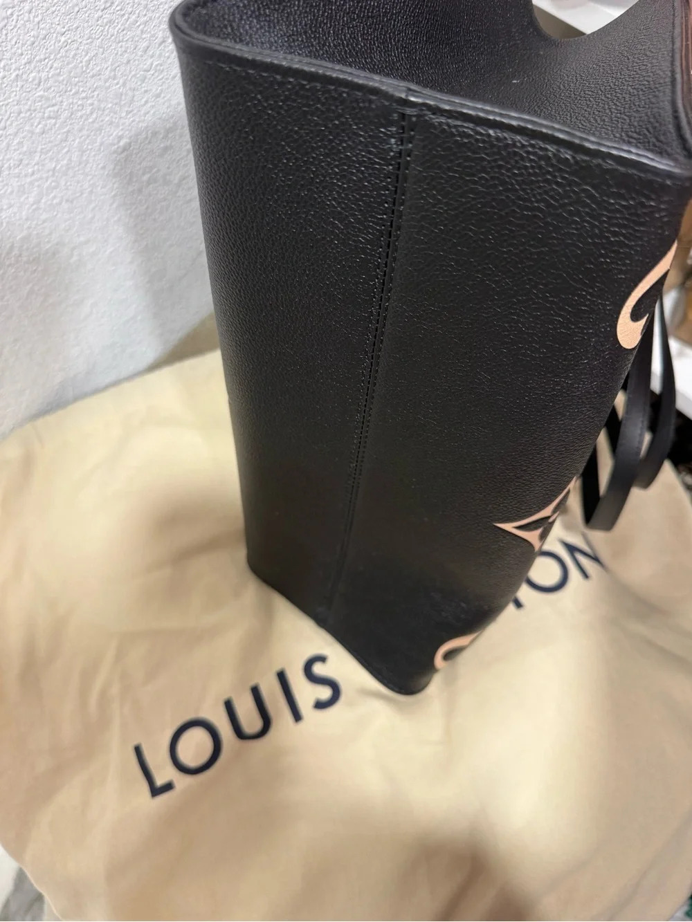 Louis Vuitton Black and Pale Pink Monogram OnTheGo Tote